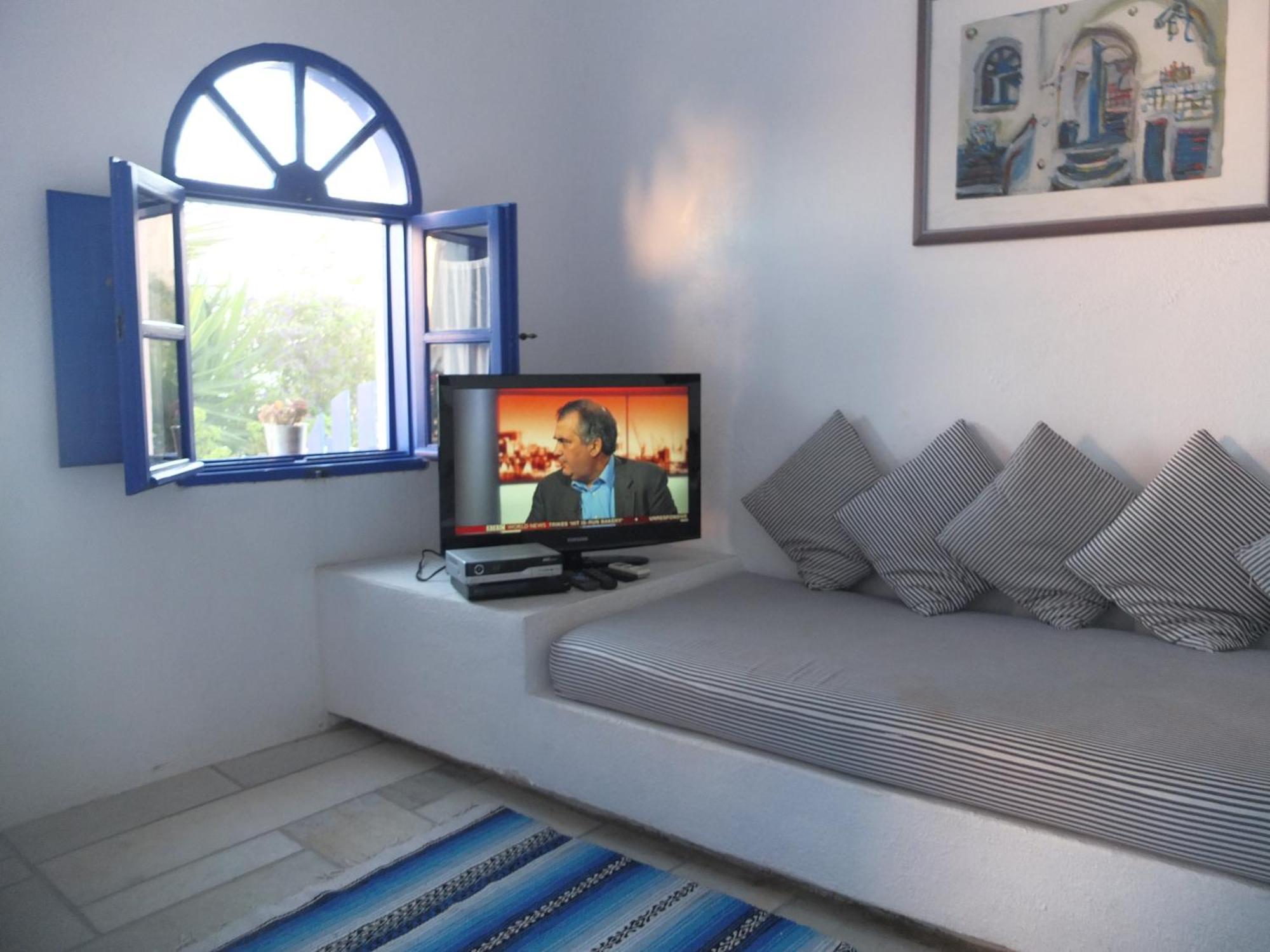 Ifestio Villas Oia Buitenkant foto
