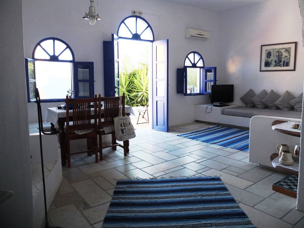 Ifestio Villas Oia Buitenkant foto